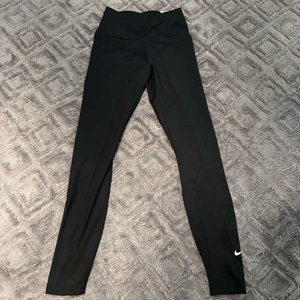 NWT Nike High Rise 7/8 Leggings